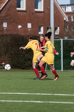 Bild 103 - B-Juniorinnen SG Weststeinburg/Bei - SV Fisia 03 : Ergebnis: 1:2